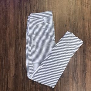 JNY blue & white stripe seersucker pants!